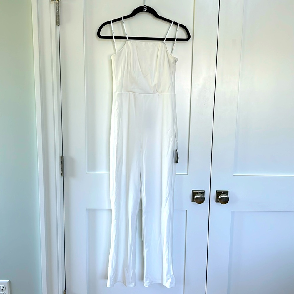 NWT Lulu’s Summer White Strapless Jumpsuit